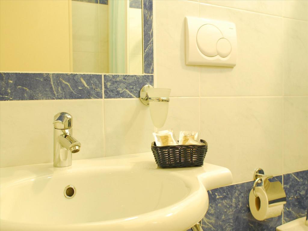 Hotel Veliero Rimini Camera foto